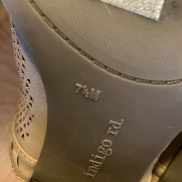 Block heel peep toe sandals - Picture 6 of 6